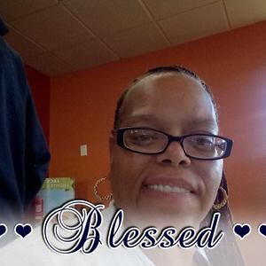 Meet your Posher, Lucretia